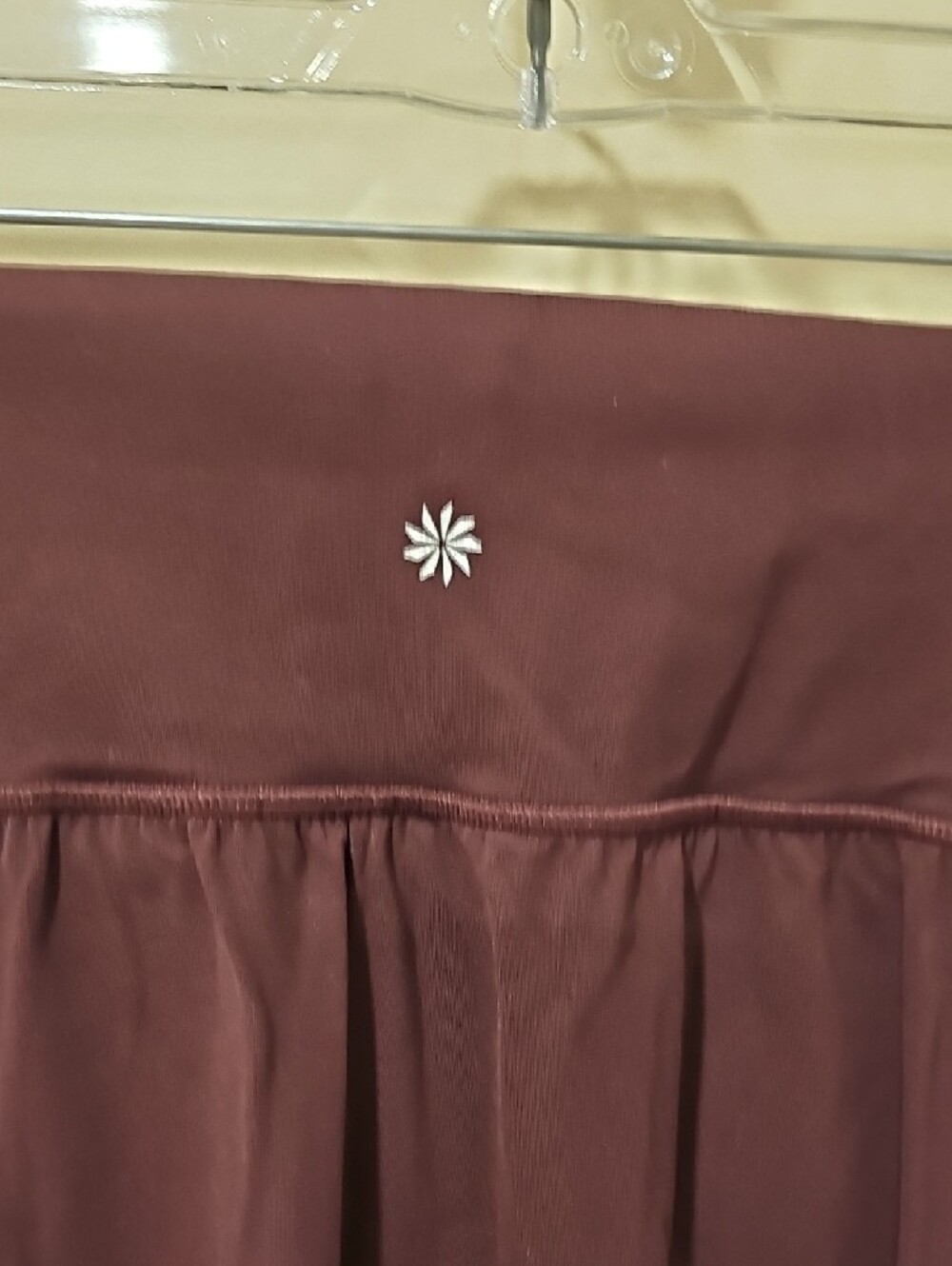 Athleta Salutation Stash 16.5" Skort; Size 1X; Spiced Cabernet - Picture 13 of 13